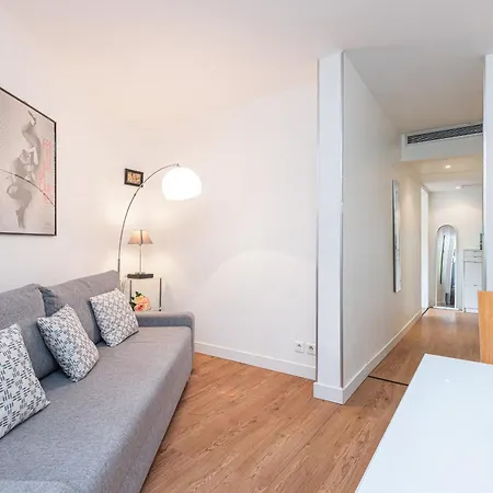 Apartment 1 Bdr Nice