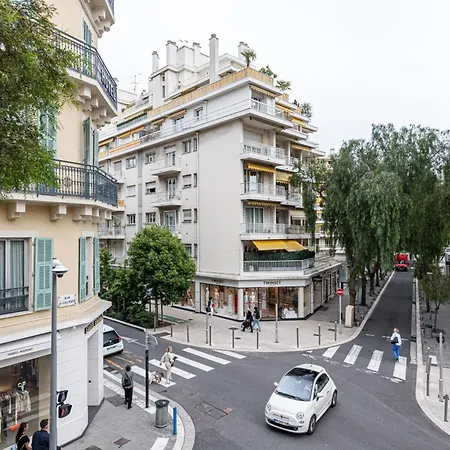1 Bdr Apartment Nice